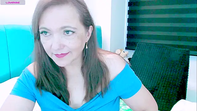 Kendraline1 Chat XXX live