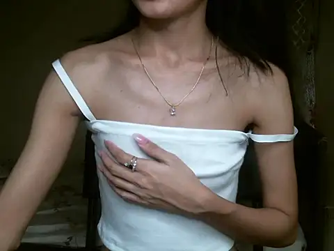 Chat +18 de ekta_767 ao vivo