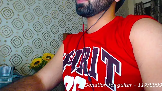 cutebeardi Adlı Modelin Canlı XXX Sohbeti