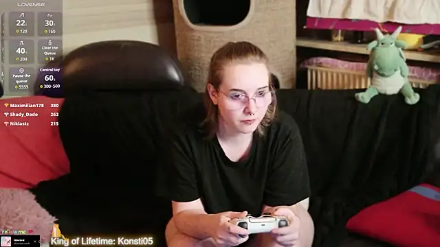 GamerGirl_Eve 现场XXX聊天