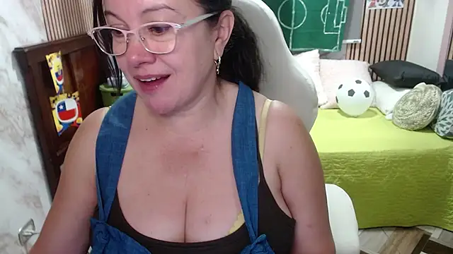 Sonialorens_ Chat XXX live