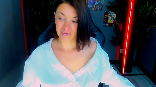 AnaMills Chat XXX in diretta