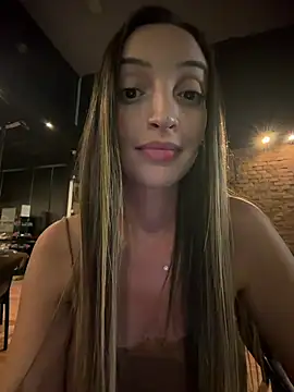 BelleLouiseVp Chat XXX in diretta