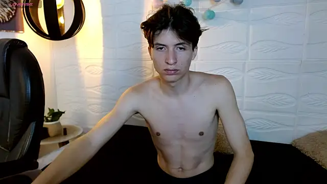 Chatroom XXX en direct de Marcoviolet