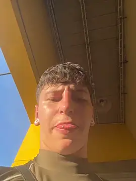 Chat XXX ao vivo de ARON_LUXX
