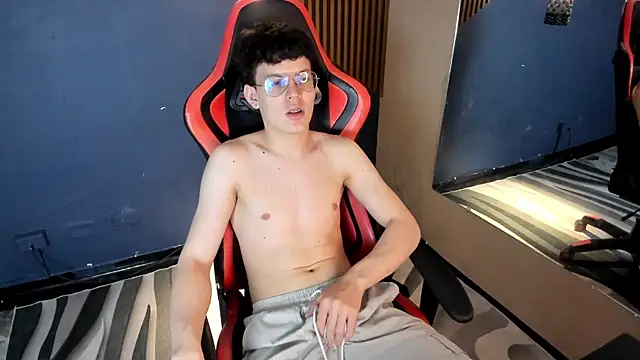 AngeloBocellii Chat XXX live