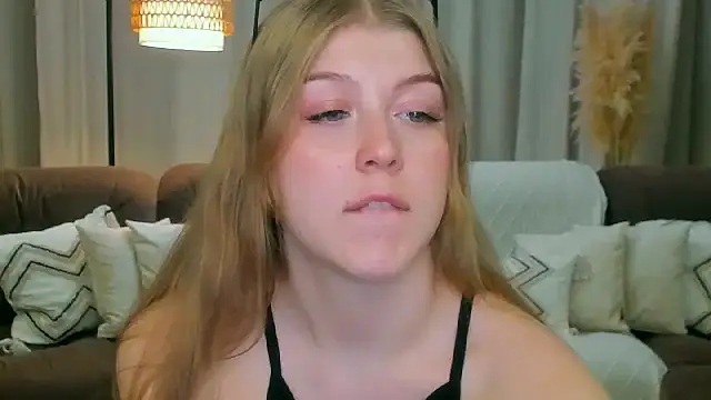 Stella_Light Chat XXX in diretta