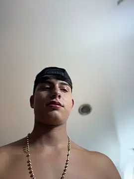 Chat XXX ao vivo de Lander_Cruz
