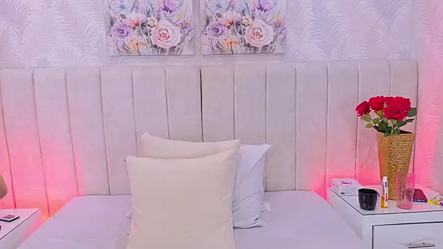 SaraLugo Chat XXX live