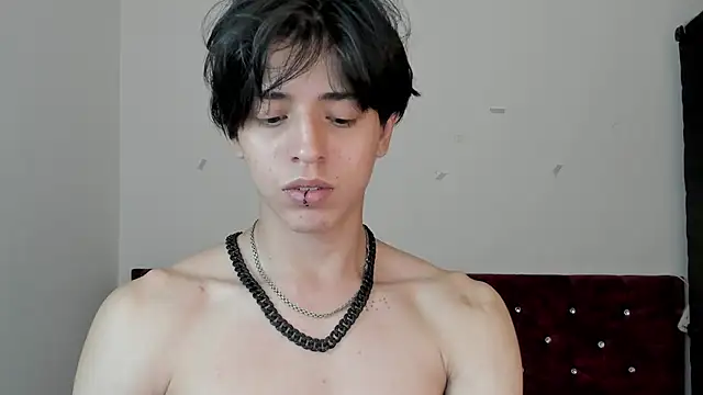 Angel_Miguel_1 Chat XXX in diretta