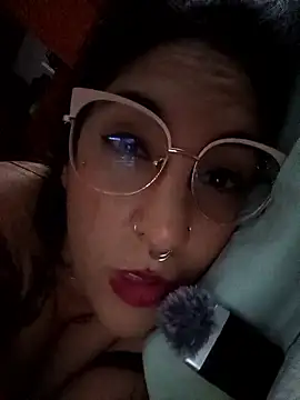 Онлайн чат XXX Melinerd