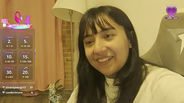 EmmitaGarcia – Live XXX-chat