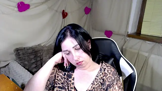 Chat +18 de JillStevens ao vivo