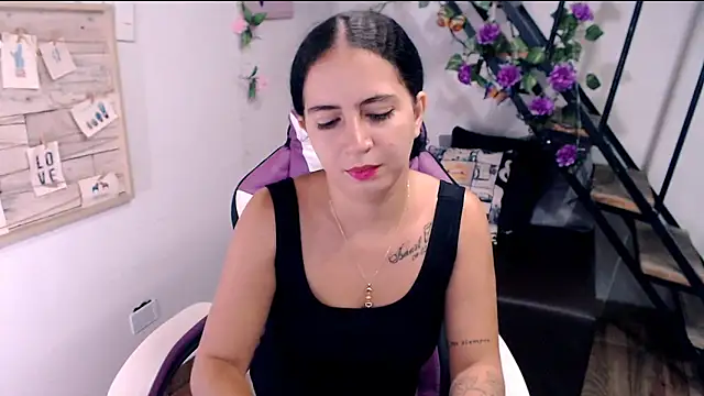 دردشة samantha_baby_ الجنسية المباشرة