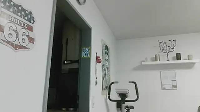 pimmelmann3n Live XXX chat