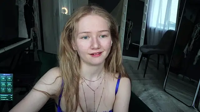 hetaerart's Live XXX Chat