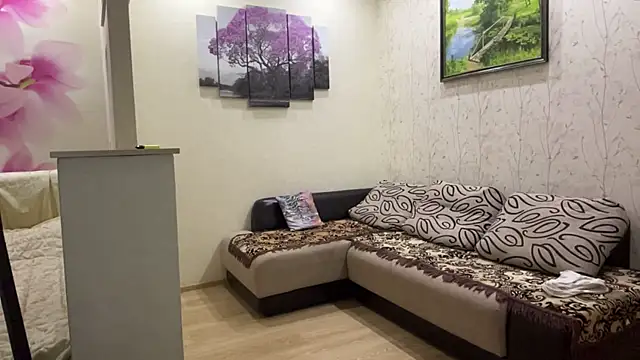 Živý XXX chat MaeRaads