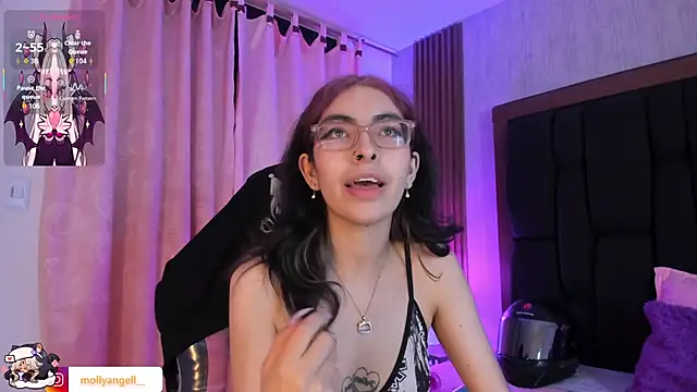 Molly_A XXX чат на живо