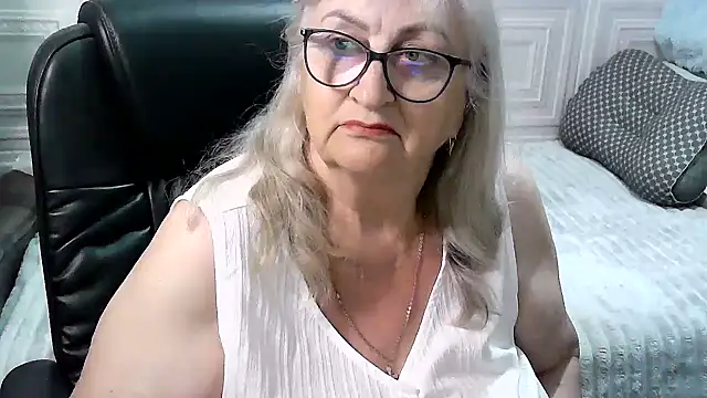 LolkaAlyss Live XXX Chat