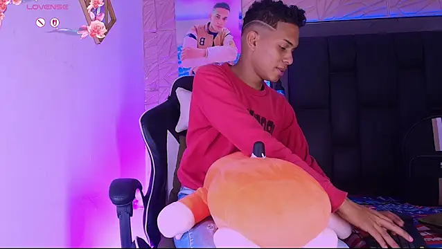 Živý XXX chat dilan_alfonzo