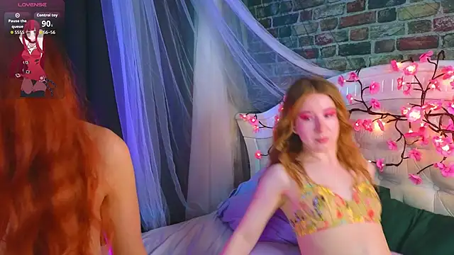 MarjorieBrown élő XXX-chatje