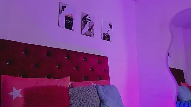 XXX chat uživo modela Alexxus_Smith
