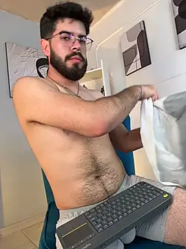 Chat +18 de DomBoy_ ao vivo