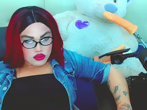 NharaBigCock élő XXX-chatje