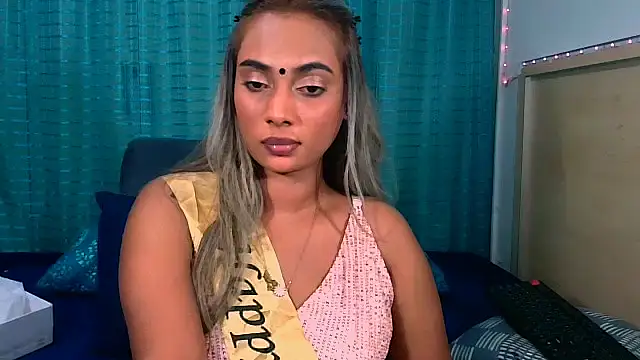 sexyindianchic élő XXX-chatje