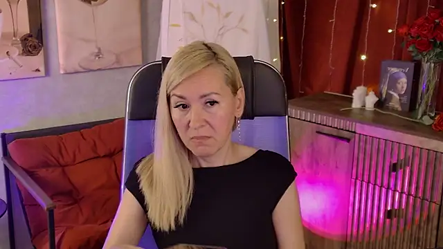 צ'אט XXX בשידור חי של DonnaSmitth