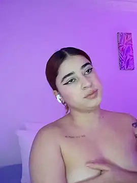 martina_connor1 élő XXX-chatje