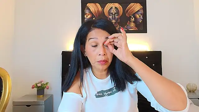Shanon_mature élő XXX-chatje