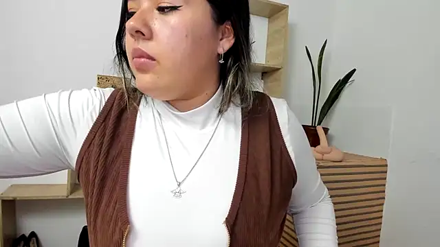 LinaBrowm live XXX chat