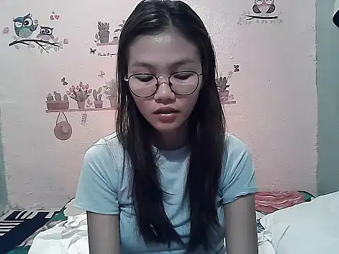 ClassyCrushpinay live XXX chat