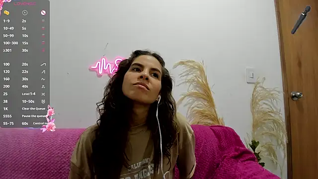 jessyegoldenn Live XXX-chat