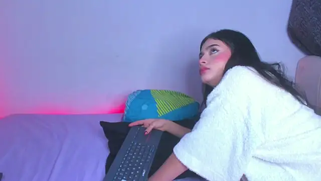 Luicy_ferX élő XXX-chatje