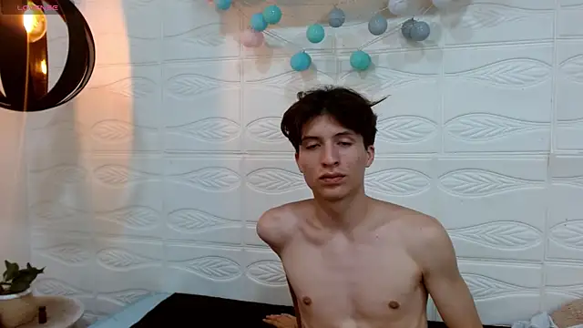 Marcoviolet 即時 XXX 聊天