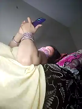 Sheela-Bhabi Live XXX-Chat