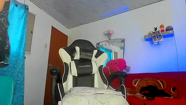 Chatroom XXX en direct de Serenity_Lux