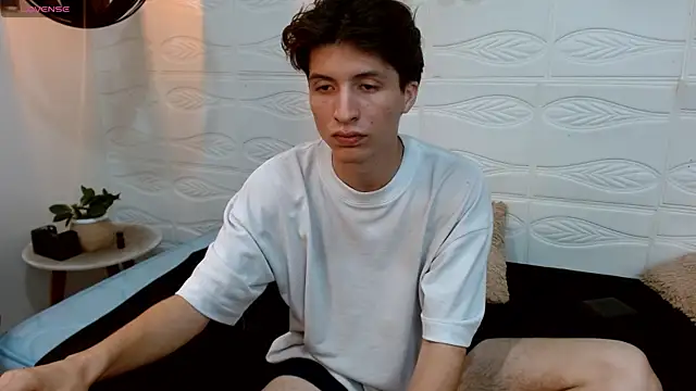 Marcoviolet Live XXX-chat