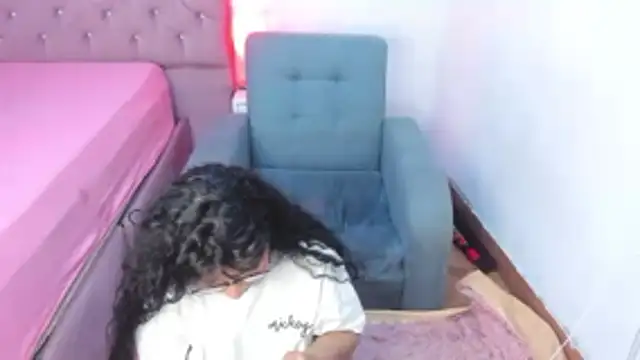 Latinabombsheell Chat XXX in diretta