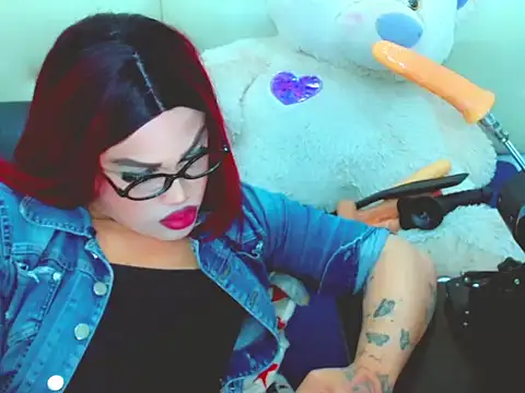 NharaBigCock Live XXX-Chat