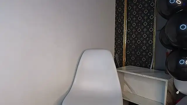 AkiraPrinces élő XXX-chatje