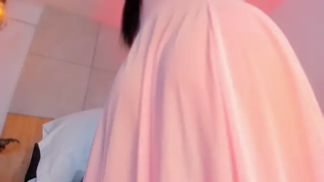Chat +18 de BellaHarllow ao vivo