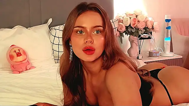SIlviaBeyt Chat XXX live