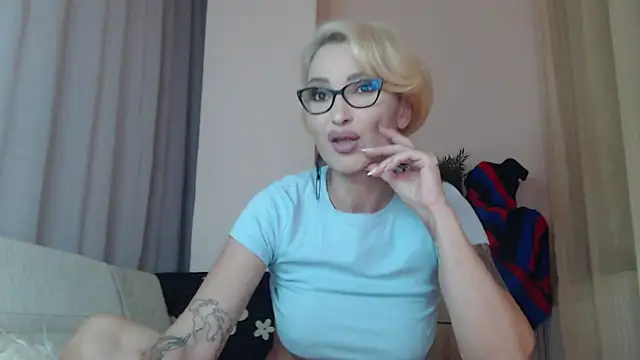 JADAPink___ Chat XXX in diretta