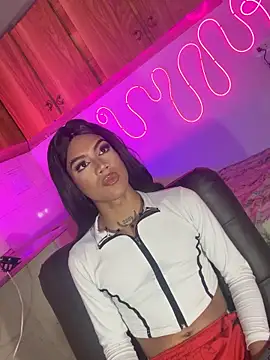 fer_sophia élő XXX-chatje