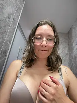The_Snowwhitee's Live XXX Chat