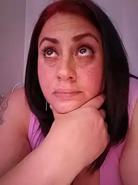 Chat XXX en directo de fayette_
