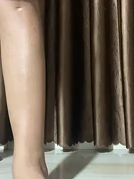 Miu_Xinh 现场XXX聊天